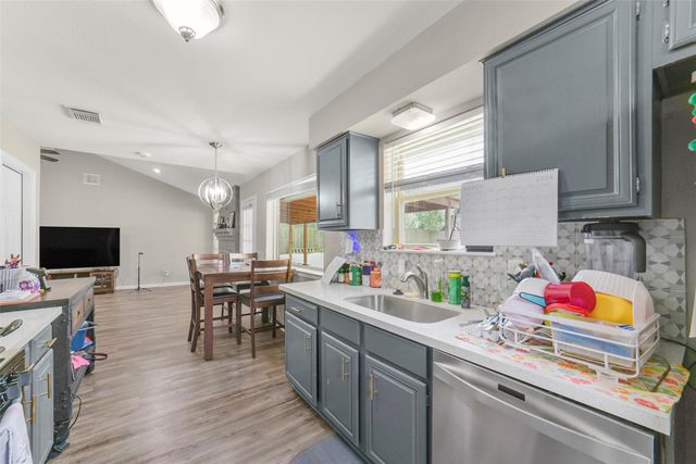 25631 Glen Loch Drive, Spring, TX 77380