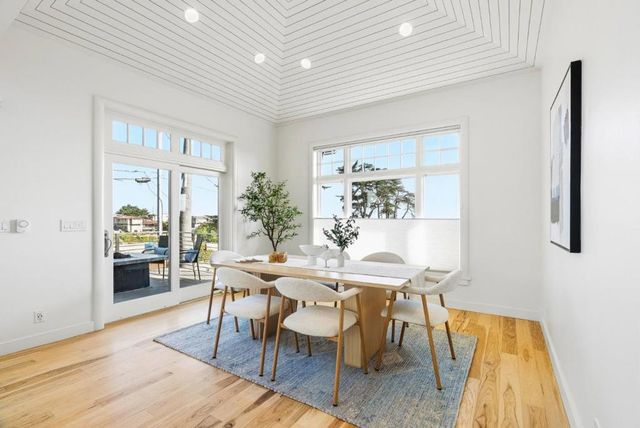 185 14th Avenue, Santa Cruz, CA 95062