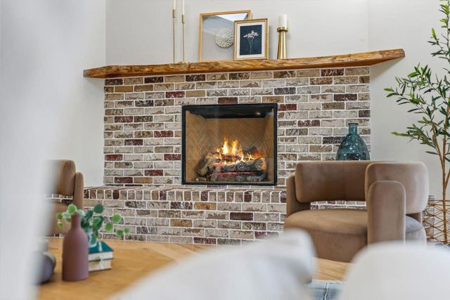 185 14th Avenue, Santa Cruz, CA 95062