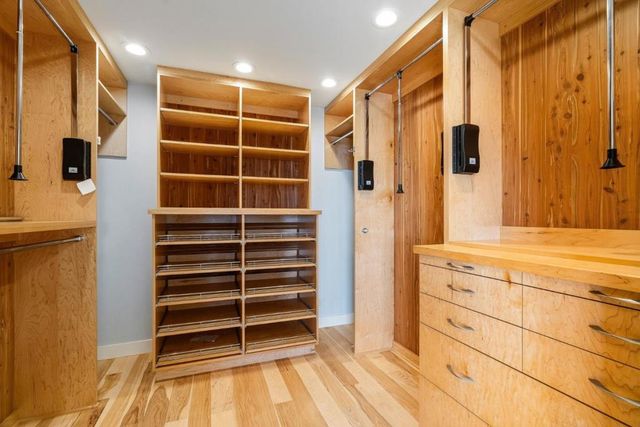 185 14th Avenue, Santa Cruz, CA 95062