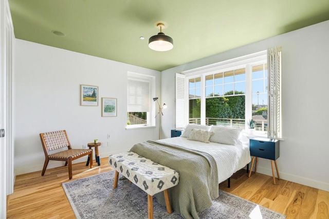 185 14th Avenue, Santa Cruz, CA 95062