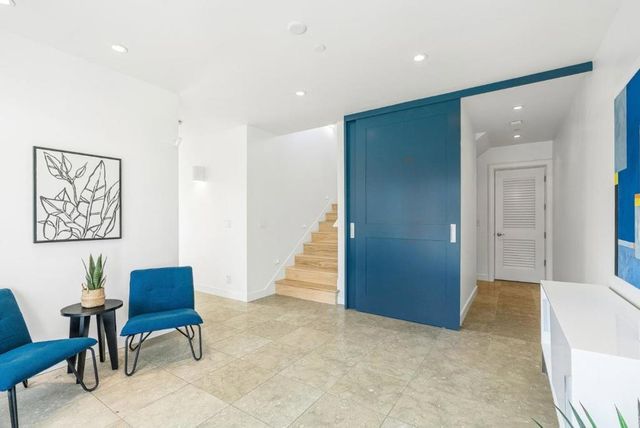 185 14th Avenue, Santa Cruz, CA 95062