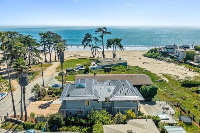 185 14th Avenue, Santa Cruz, CA 95062