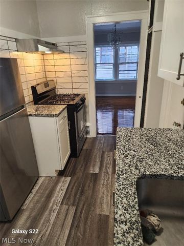 3471 AVALON Road 1, Shaker Heights, OH 44120