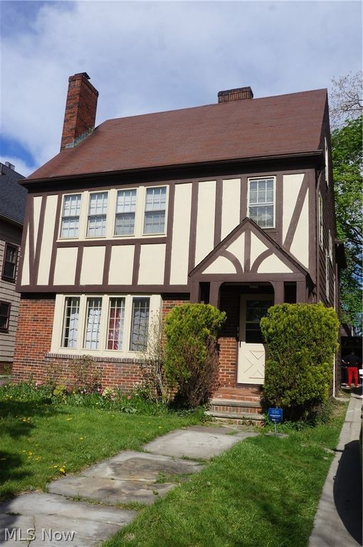 3471 AVALON Road 1, Shaker Heights, OH 44120