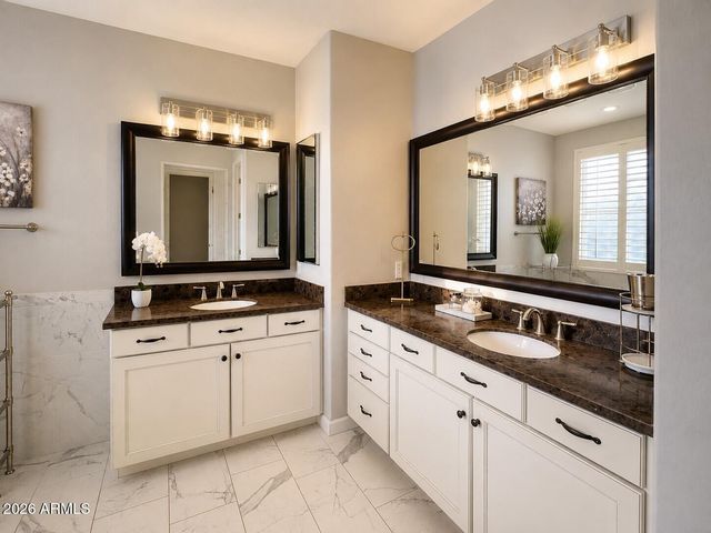 18563 N 94TH Street, Scottsdale, AZ 85255