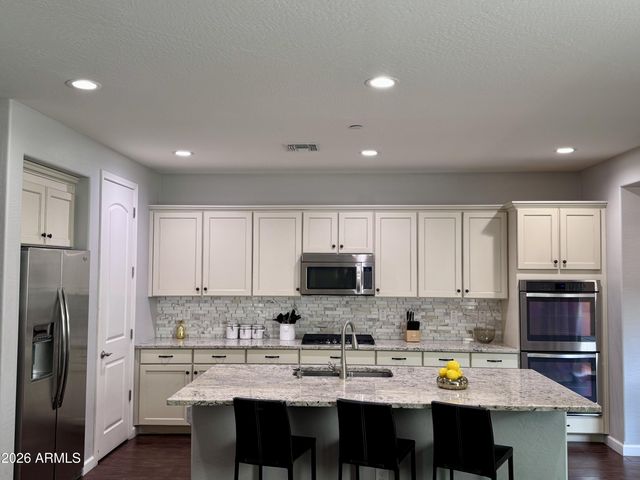 18563 N 94TH Street, Scottsdale, AZ 85255