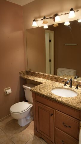 170 Inverness Court 2, Elk Grove Village, IL 60007