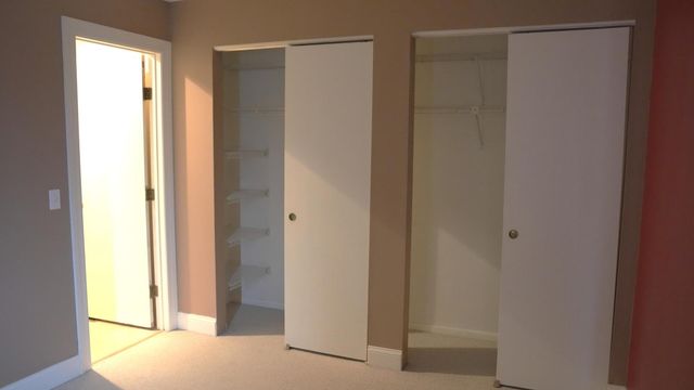 170 Inverness Court 2, Elk Grove Village, IL 60007