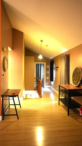 170 Inverness Court 2, Elk Grove Village, IL 60007