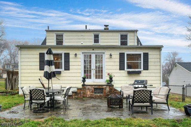 17 Frederick Pl, Hanover Twp., NJ 07927