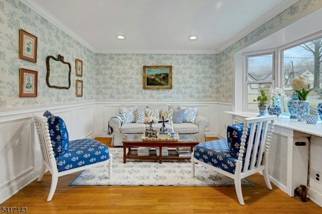 17 Frederick Pl, Hanover Twp., NJ 07927