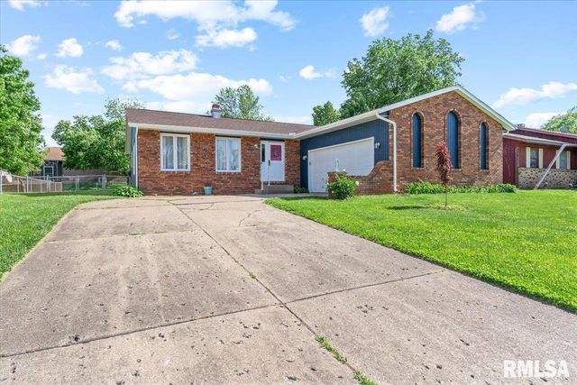 412 Armor Road, Springfield, IL 62704
