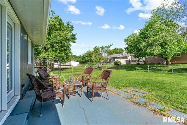 412 Armor Road, Springfield, IL 62704