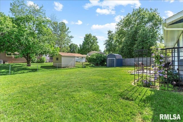 412 Armor Road, Springfield, IL 62704