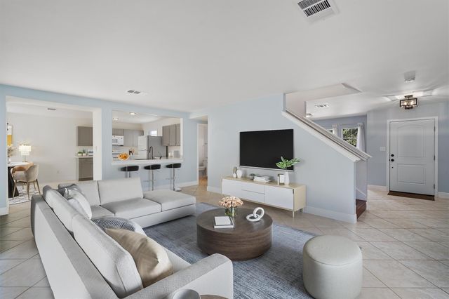 2720 High Point DR, Round Rock, TX 78664