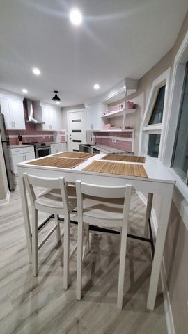 4020 Las Palmas Street, Galveston, TX 77554