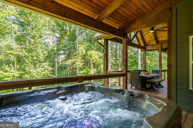 152 Springwater Court, Ellijay, GA 30540