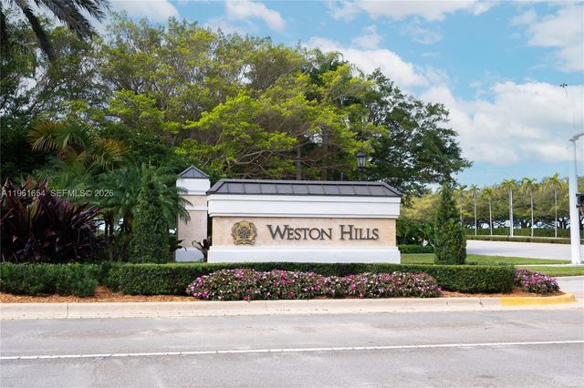 2621 Oakbrook Ln, Weston, FL 33332