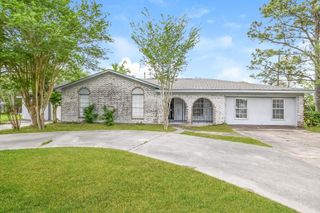 2811 26th Street, Dickinson, TX 77539