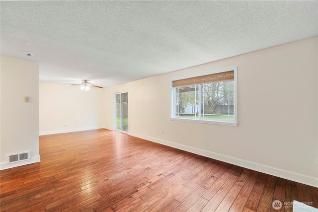 832 Torrey Street SE, Olympia, WA 98513