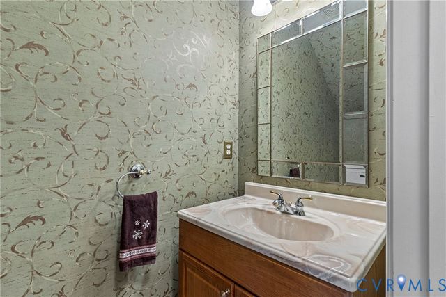 3005 Blackthorn Way, Henrico, VA 23233