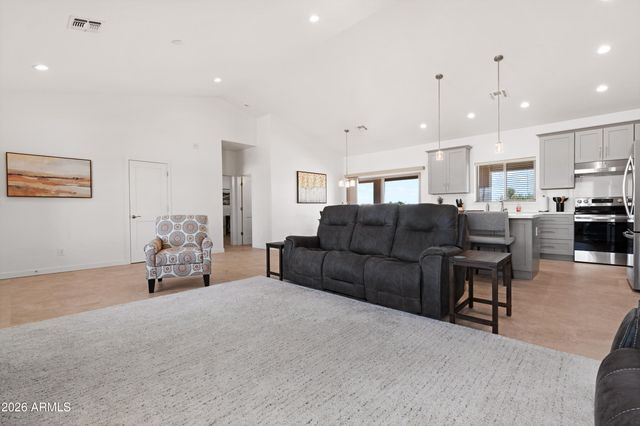 2391 N Summers Lane, Maricopa, AZ 85139