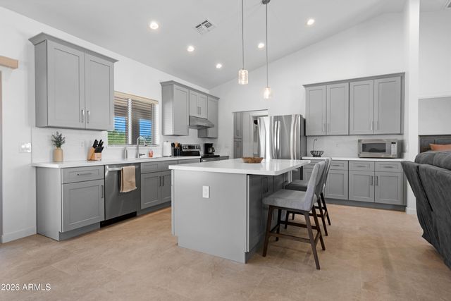 2391 N Summers Lane, Maricopa, AZ 85139