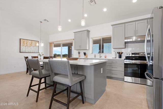 2391 N Summers Lane, Maricopa, AZ 85139