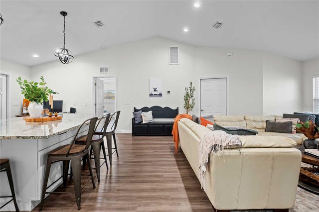 12202 MEADOW LANE, San Antonio, FL 33576