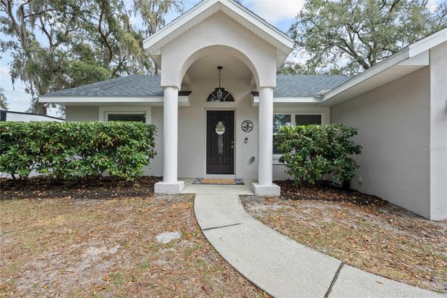 12202 MEADOW LANE, San Antonio, FL 33576