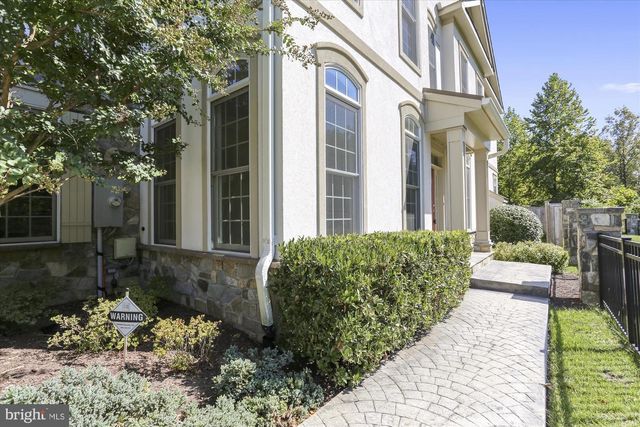 8205 RIVER QUARRY PL, Bethesda, MD 20817