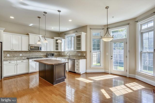 8205 RIVER QUARRY PL, Bethesda, MD 20817