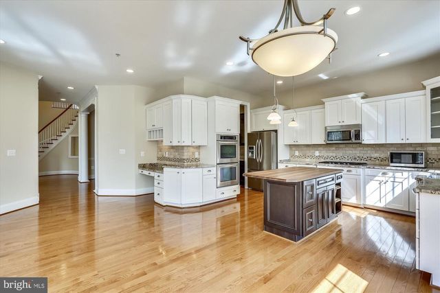 8205 RIVER QUARRY PL, Bethesda, MD 20817