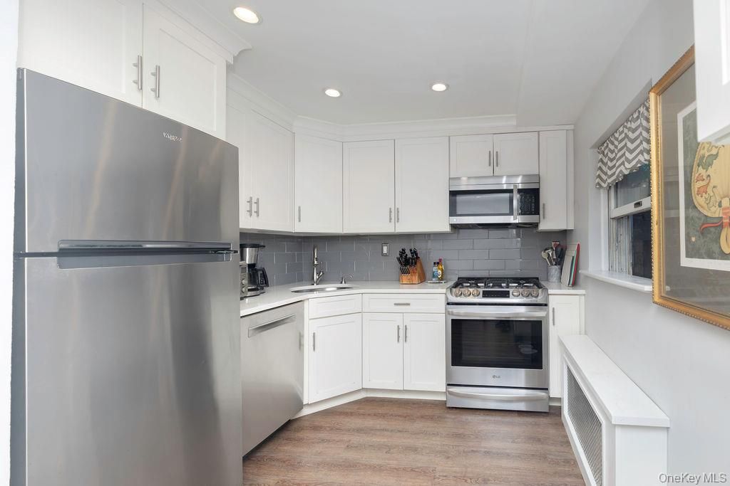 15 LEEWOOD Circle 1R, Eastchester, NY 10709 — photo 4