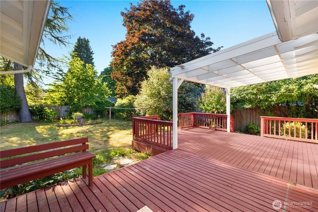 1019 Lybarger Street NE, Olympia, WA 98506