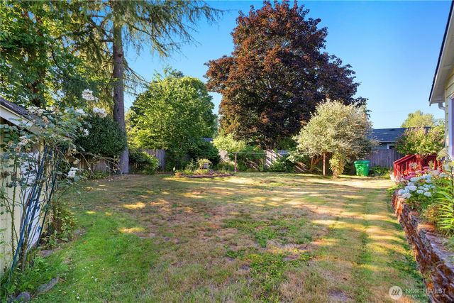 1019 Lybarger Street NE, Olympia, WA 98506