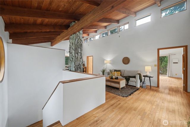 17231 Barrell Springs Lane, Bellingham, WA 98229