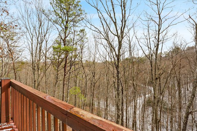 4224 Chamberlain Lane, Sevierville, TN 37862