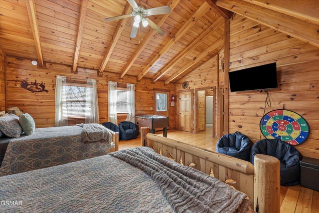 4224 Chamberlain Lane, Sevierville, TN 37862