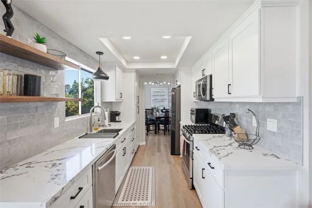 25972 Hinckley, Loma Linda, CA 92354