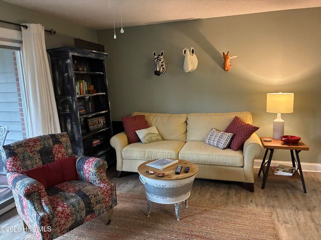 422 Albemarle Boulevard 13c, Hertford, NC 27944