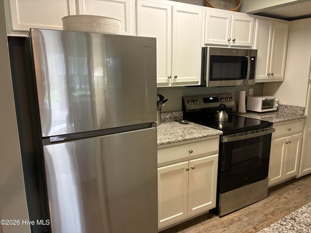 422 Albemarle Boulevard 13c, Hertford, NC 27944