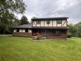 W305N5690 N Stevens ROAD, Hartland, WI 53029