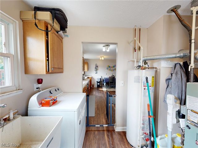 37450 Green Drive, Eastlake, OH 44095