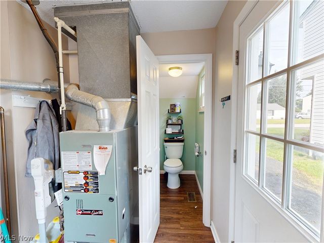 37450 Green Drive, Eastlake, OH 44095