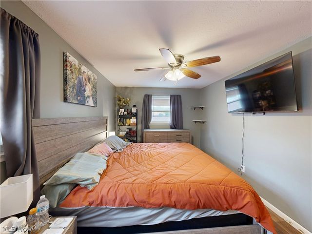 37450 Green Drive, Eastlake, OH 44095