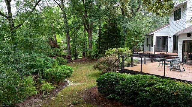 49 Dillwyn DR, Newport News, VA 23602