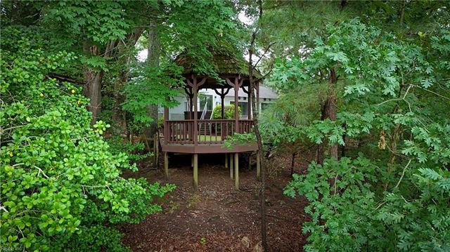 49 Dillwyn DR, Newport News, VA 23602
