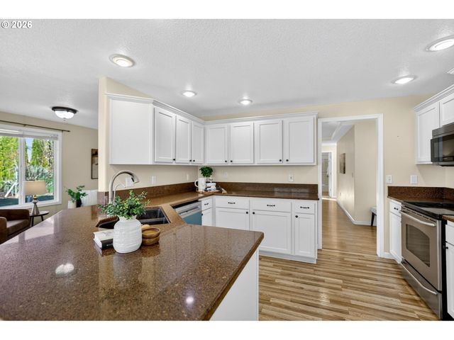 414 Ne 135TH St, Vancouver, WA 98685